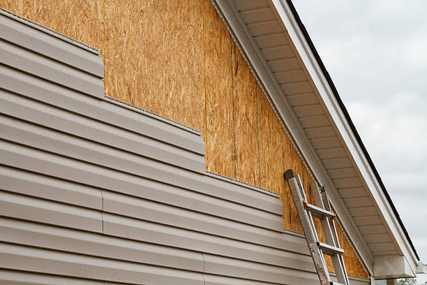 24/7 Emergency Vinyl Siding experts in Broomall, PA